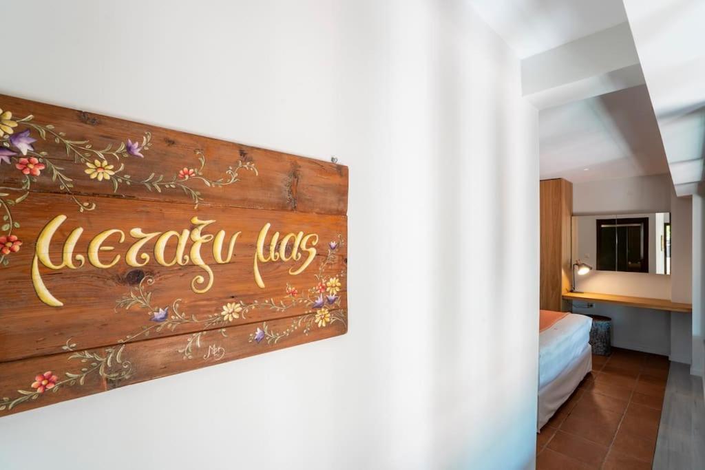 Sea And Sun Metaxy Mas, Brand-New, Beachfront ! Chania  Bagian luar foto
