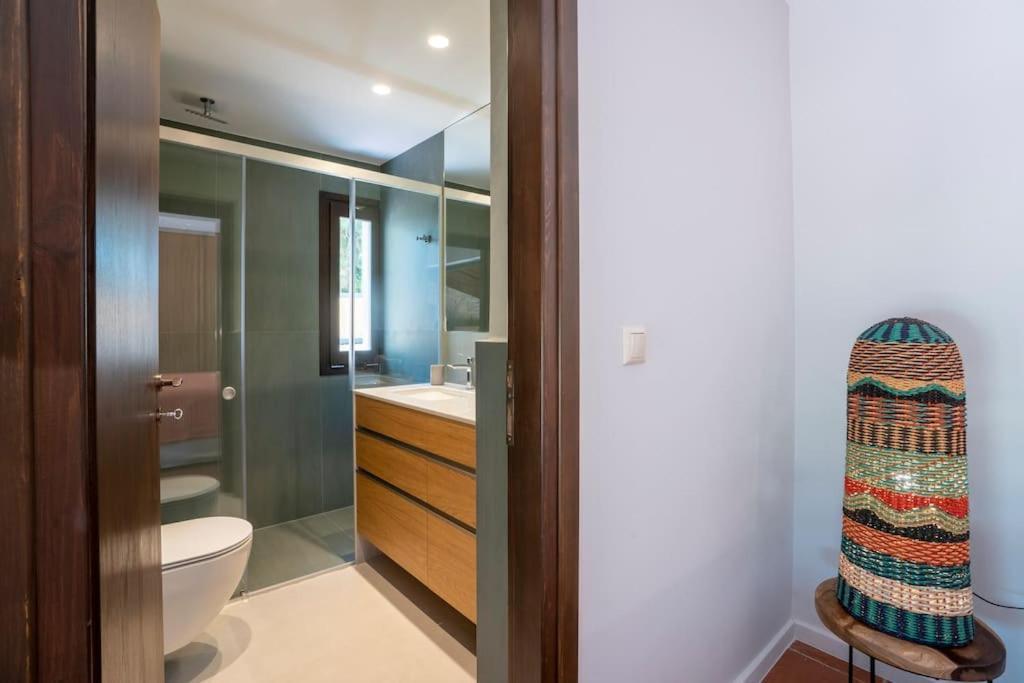 Sea And Sun Metaxy Mas, Brand-New, Beachfront ! Chania  Bagian luar foto